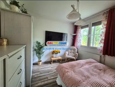 Apartament 3 camere, 2 bai centrala proprie,renovat, bloc tip H, Titan - Bucuresti