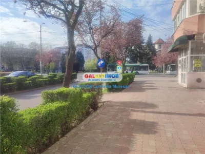 Inchiriere spatiu comercial Central Targoviste - foto 10