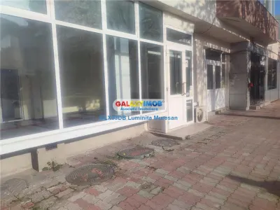 Vanzare spatiu comercial Central Targoviste - Targoviste