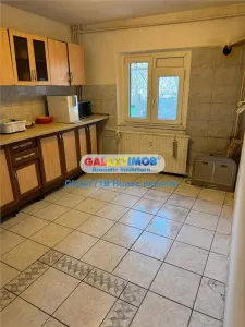 Apartament 3 camere  Sos Mihai Bravu -Kaufland plan secund - Bucuresti