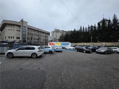 Inchiriere spatiu Comercial central situat aproape de Mall Pitesti - foto 7