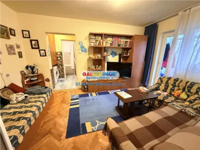 Vanzare apartament 2 camere, Democratiei, Ploiesti - Ploiesti