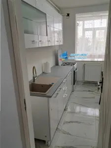 de inchiriat aprtament cu 3 camere cf 1  TRIVALE prima inchiriere - Pitesti