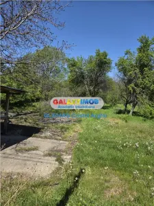 Vindem teren intravilan 3600 mp Calinesti , deschidere 58 m - Calinesti