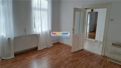 Inchiriere corp de casa parter inalt renovata MIHAI EMINESCU - Bucuresti