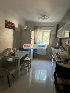 Apartament 3 camere, decomandat, 2 bai, renovat LUX, mobilat, Diham - foto 4