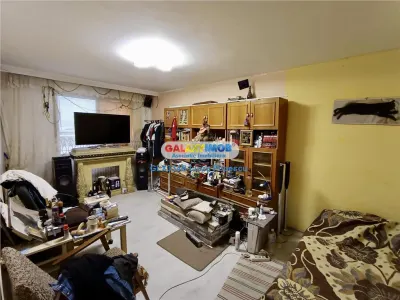 Apartament 3 camere Drumul Taberei-Bd 1 Mai, etajul 4 din 8, bloc 1982 - Bucuresti
