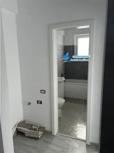 Vanzare apartament 2 cam finalizat-Toate utilitatile-sos Alexandriei - foto 4