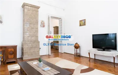 Parter amplu vila Parcul Cismigiu / resedinta sau birouri  / 5 camere - Bucuresti