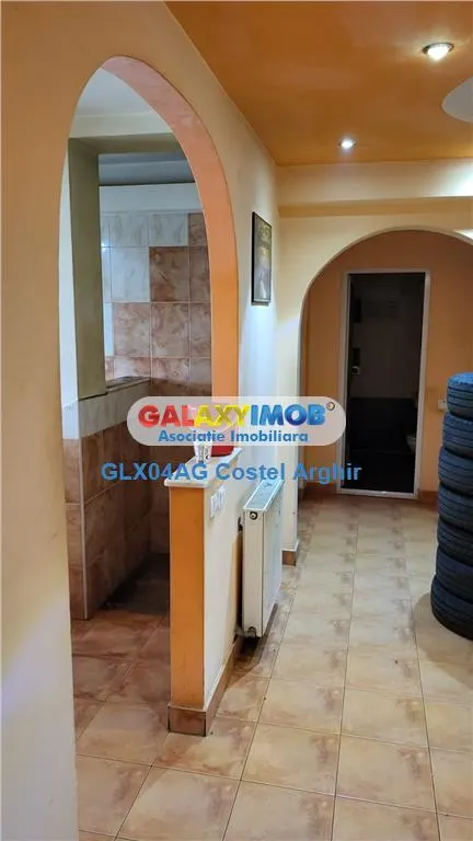 Vindem apartament cu 4 camere parter zona Teilor - Dacia - foto 1