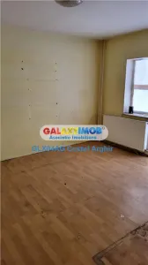 Vindem apartament cu 4 camere parter zona Teilor - Dacia - foto 5