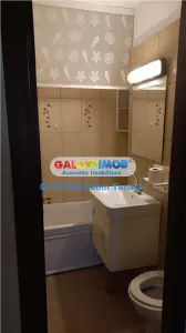 de inchiriat apartament cu 3 camere cf 1 Craiovei PARTER - Pitesti