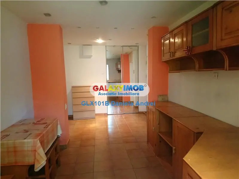 VANZARE APARTAMENT 3 CAMERE 115000 EURO ZONA DRISTOR - foto 13