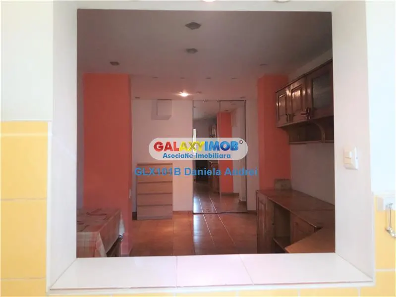 VANZARE APARTAMENT 3 CAMERE 115000 EURO ZONA DRISTOR - foto 14