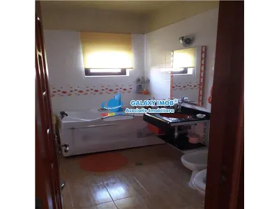 De inchiriere  Vila Lux Trivale - foto 2