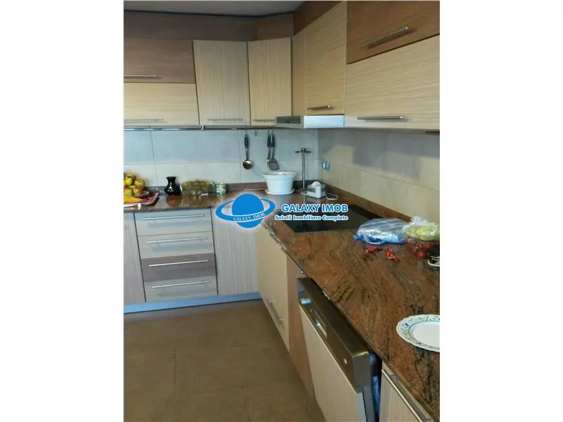 De inchiriat vila de lux Craiovei P+E 220 mp - foto 13