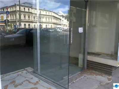 Vanzare spatiu comercial 135mp central ultracentral Bdul Magheru - foto 4