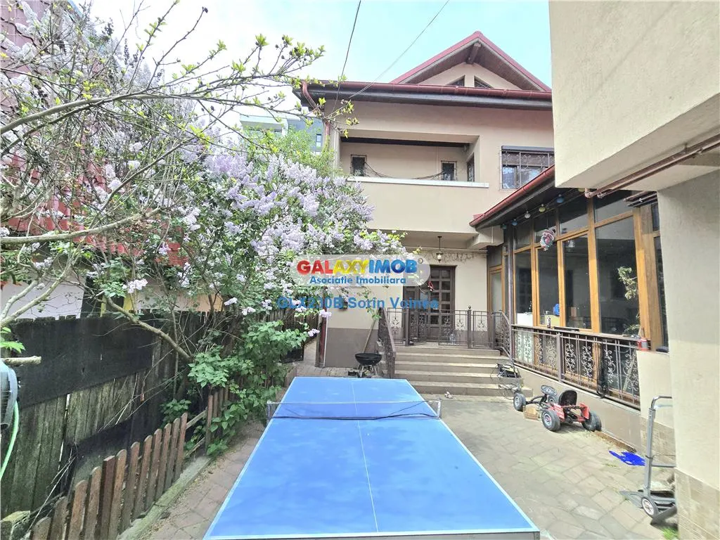 Casa 5 camere Crangasi | 210 mp | P+1+M | curte libera 350 mp | metrou - foto 1