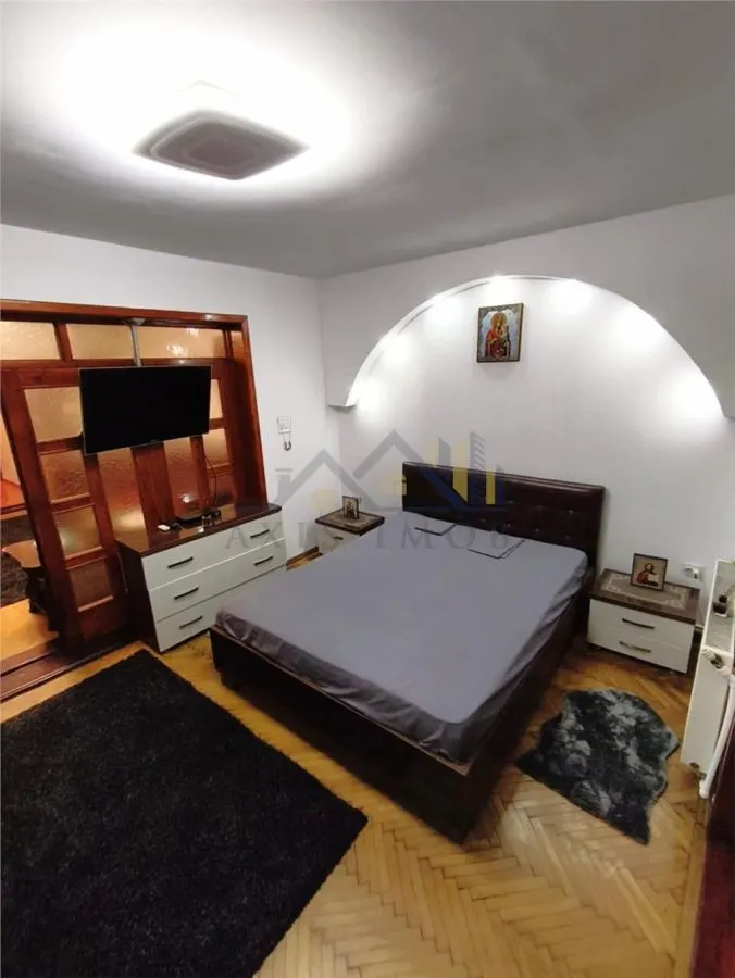 Apartament 3 camere  Ultracentral Buzau - foto 1