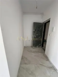 Vanzare apartament 2 camere - foto 5
