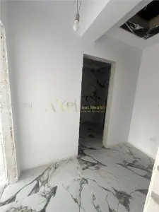 Vanzare apartament 2 camere - foto 5