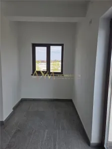 Vanzare apartament 3 camere - foto 17