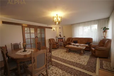 Vila eleganta cu piscina, teren generos si finisaje de calitate - foto 7
