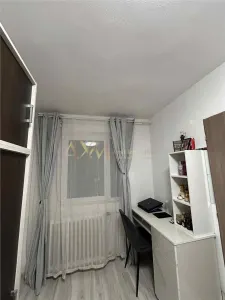 Vanzare apartament 2 camere - foto 3
