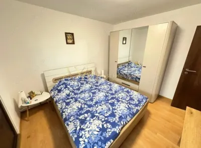 Vanzare apartament 3 camere - foto 2