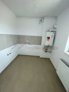 Garsoniera noua Republica 3 min metrou - foto 3