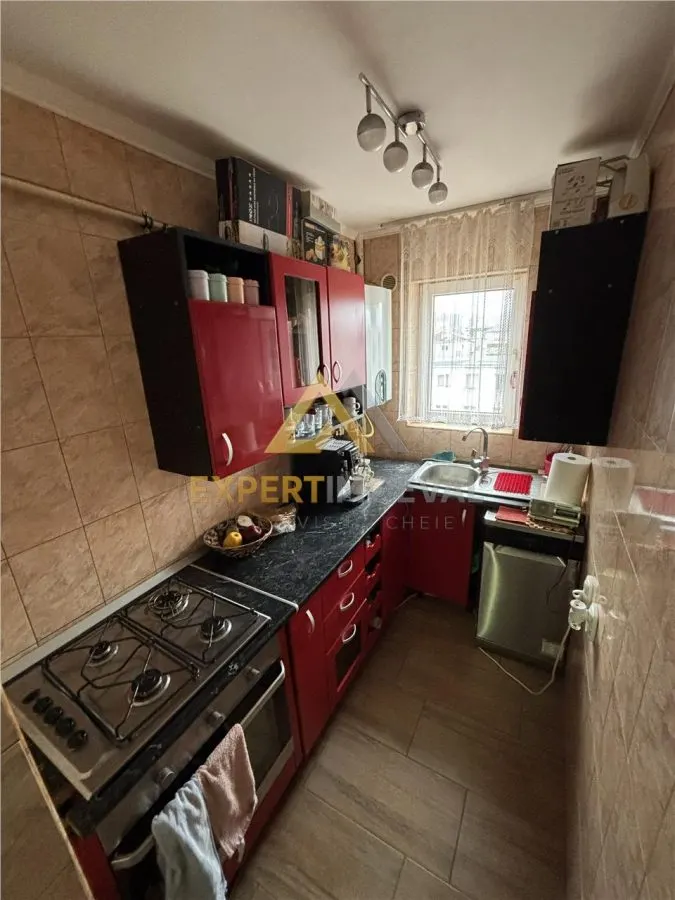 Apartament superb Aleea Neptun bl 4 - foto 13