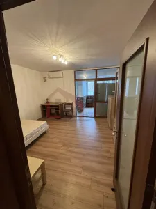 Garsoniera zona Iancului - Bucuresti