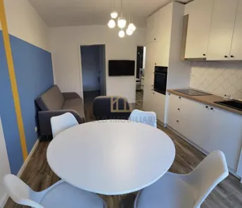 Apartament 3 camere de vanzare - foto 3