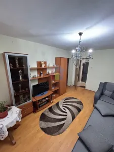 4 camere Sup=52mp  cu imbunatatiri zona Gara Autogara - Braila