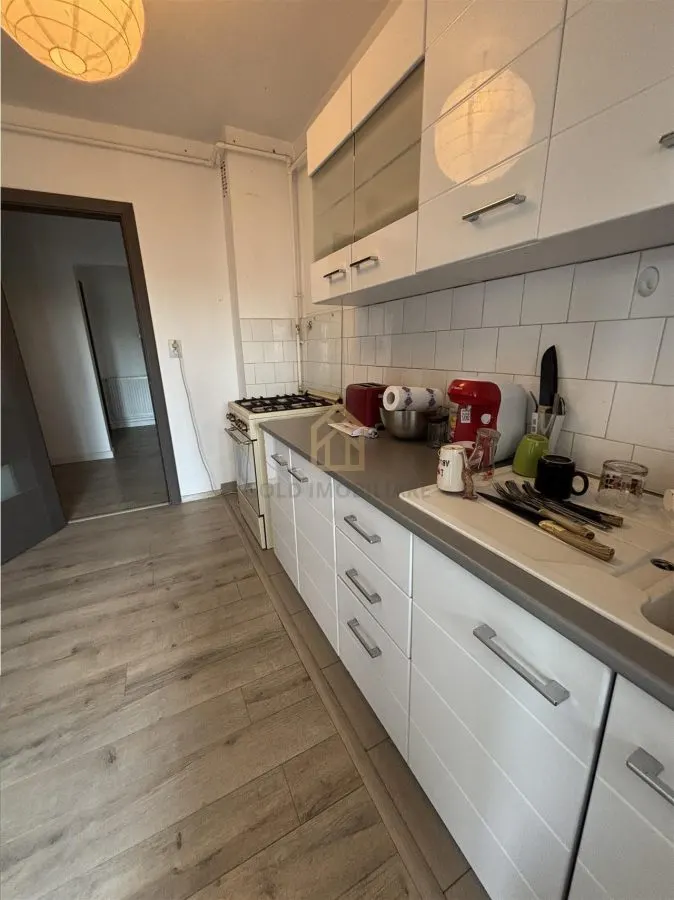 Apartament 3 camere de inchiriat - foto 5
