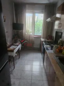 Apartament 2 camere Trapezului , decomandat. - Bucuresti