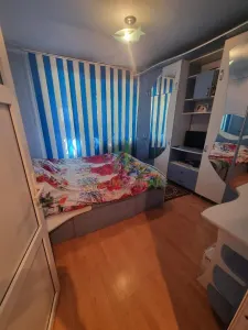 Apartament 2 camere etaj 1 ! - foto 3