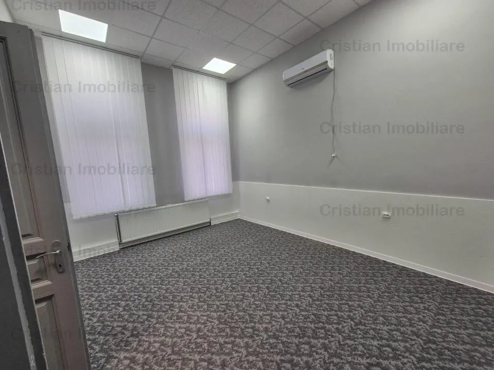 Casa Superba 3 camere, 127 mp utili , toate utilitatile, zona Centrala - foto 9