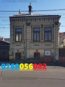 Casa Demisol si Etaj, suprafata construita 150 mp, zona Ultracentrala - Braila