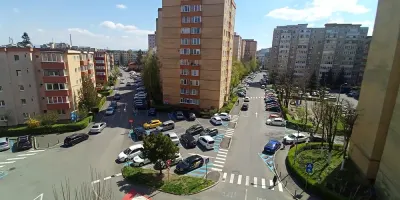 Apartament 3 camere Grivitei, etaj 5, vedere sud,liber,126900 Euro - Brasov