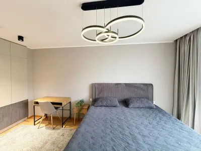 Apartament 3 camere - URBAN PLAZA lux,mobilat-utilat, 250000 Euro - foto 2