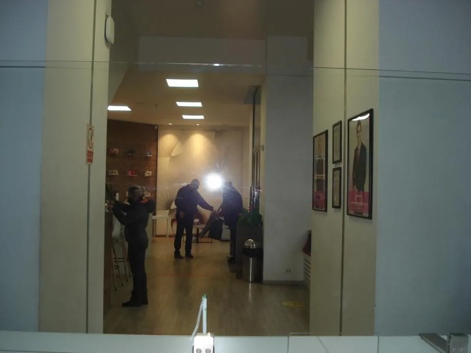 Piata Unirii - Dealul Mitropoliei spatiu pretabil showroom, reprezentata, birouri - foto 2