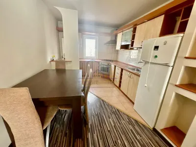 Inchiriere apartamnet 4 camere Ploiesti,  centrala proprie,zona Cantacuzino - foto 19