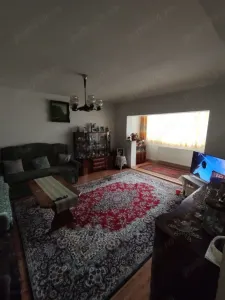 Apartament cu 3 camere Racadau decomandat ,178500 Euro - Brasov