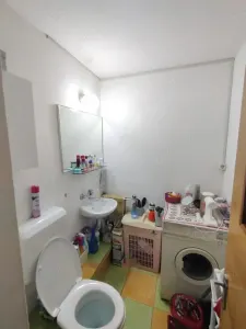 Apartament cu 3 camere Racadau decomandat ,178500 Euro - foto 5