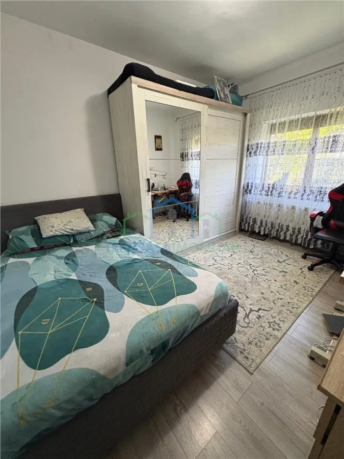 Apartament 3 camere Brestei - foto 1