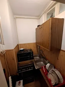 Garsoniera  zona Judetean,decomandat,bloc apartamente,61000 Euro - foto 4