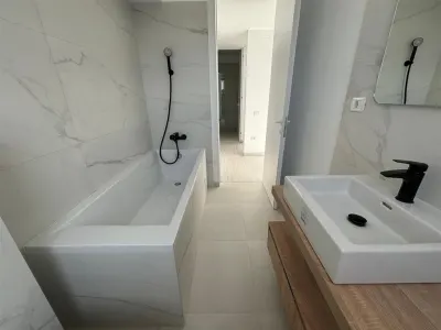 Vanzare apartament 2 camere bloc nou, Ploiesti. - foto 17