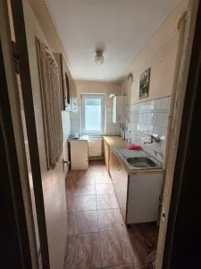 2 camere Gemenii semidecomandat, parter 72500 Euro - foto 5