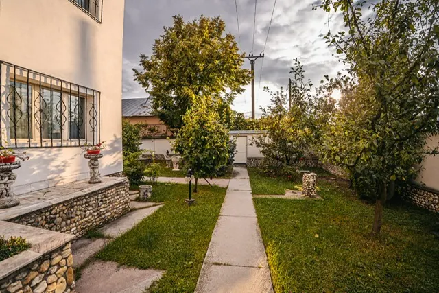 Vanzare  vila, superba, Targoviste zona Rezidentiala - foto 5